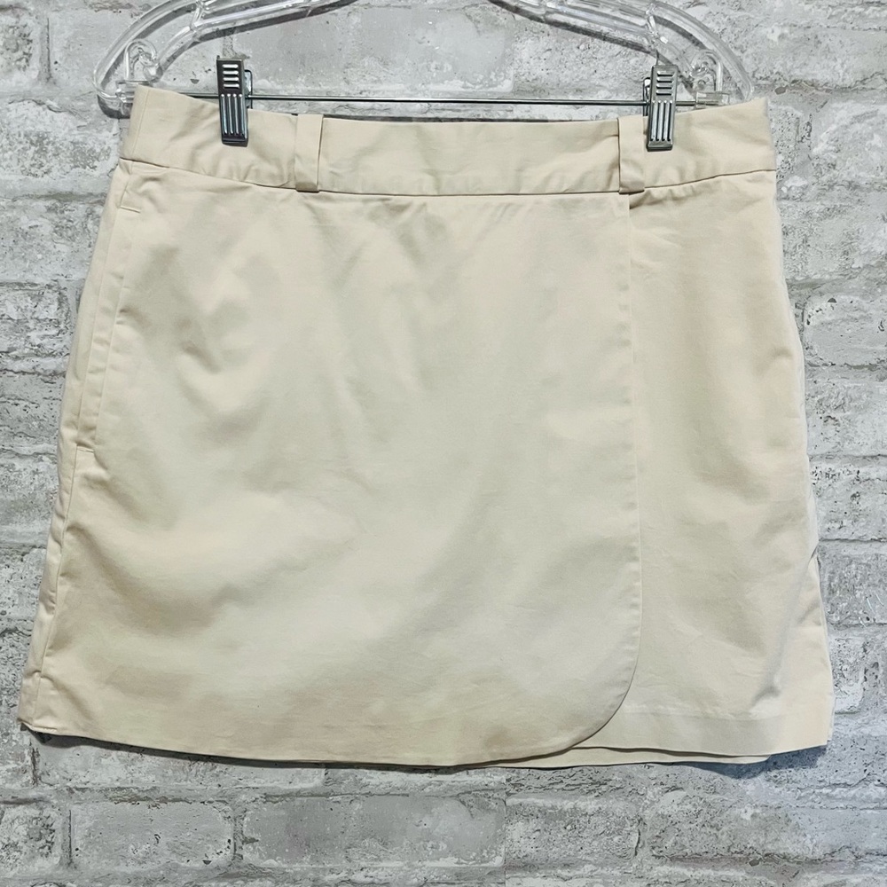 Banana Republic BR x HARBISON Mini Skirt Cream color Size 12